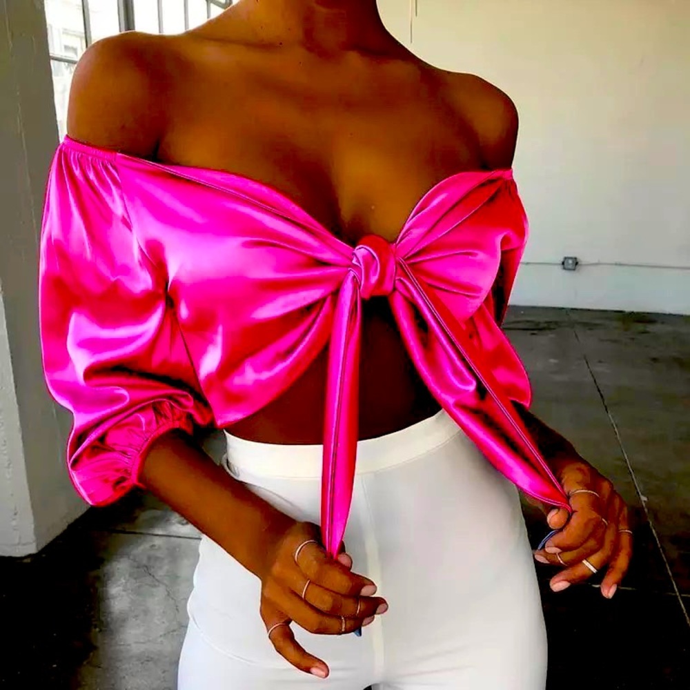Crop top bow shirt